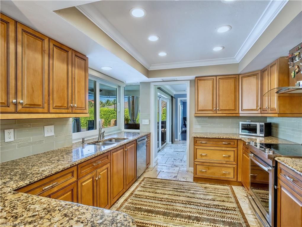 Interior, Kitchen, Recessed Lighting