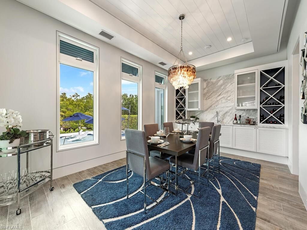 Chandelier, Dining room, Interior, Pendant Lights, Recessed Lighting, Wood Texture Flooring