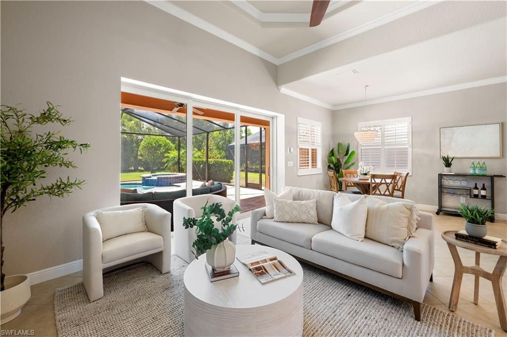 Dining room, Interior, Living room, Sun Room