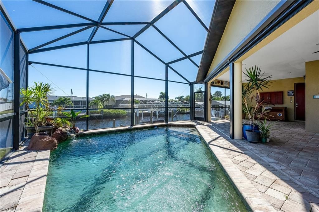 Glass Ceilings, Interior, Pool, Sun Room, Water