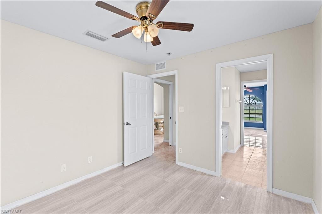 Bathroom, Empty room, Interior