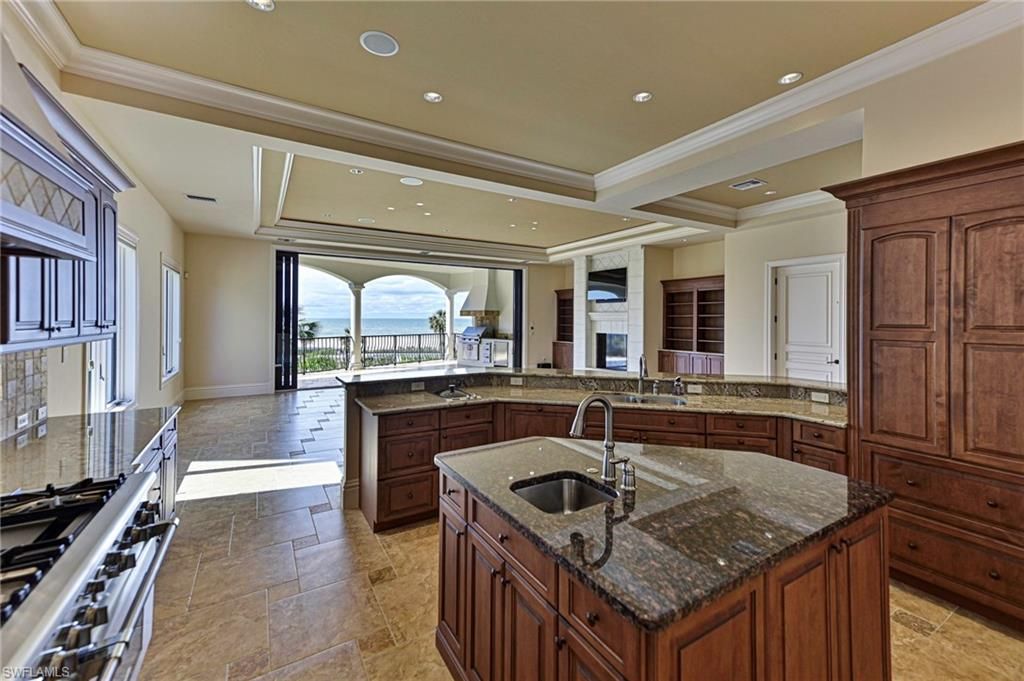 Interior, Kitchen, Recessed Lighting, Stainless Steel Appliances, Water