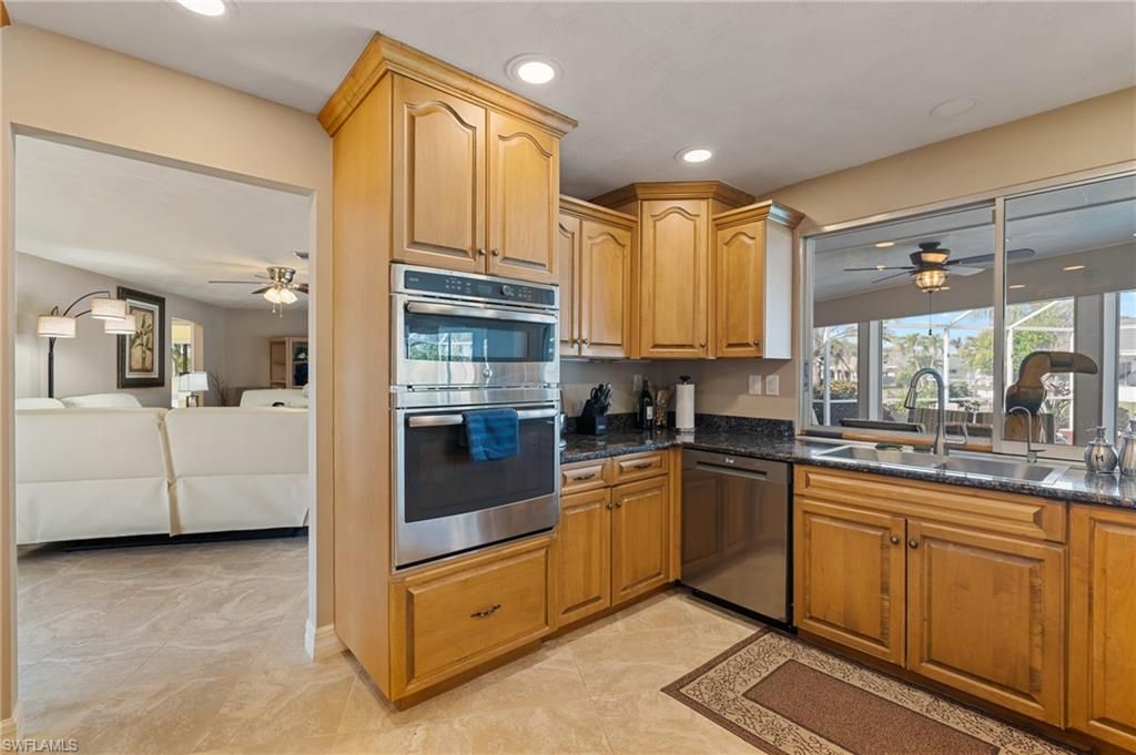Interior, Kitchen, Living room, Recessed Lighting, Stainless Steel Appliances