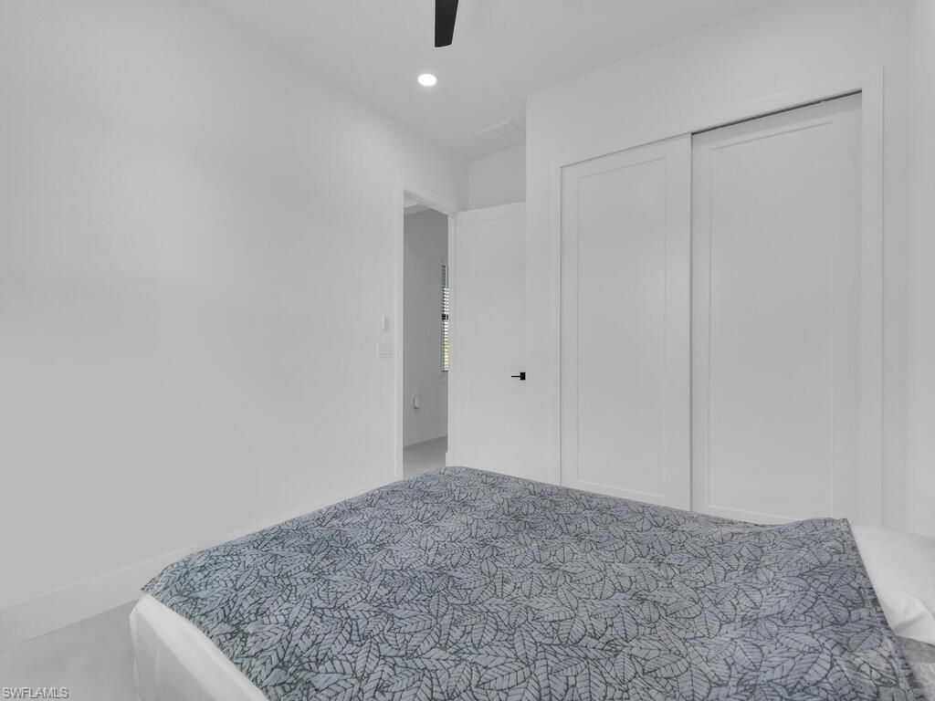 Bedroom, Empty room, Interior, Recessed Lighting
