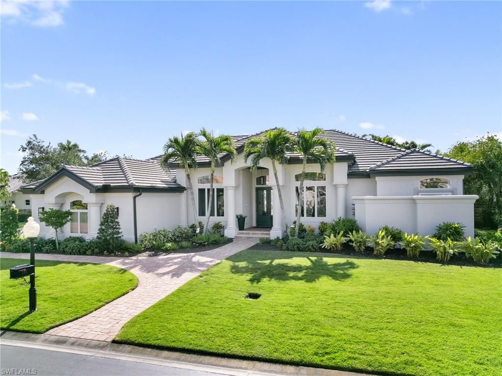 Backyard, Exterior, Facade, Mediterranean