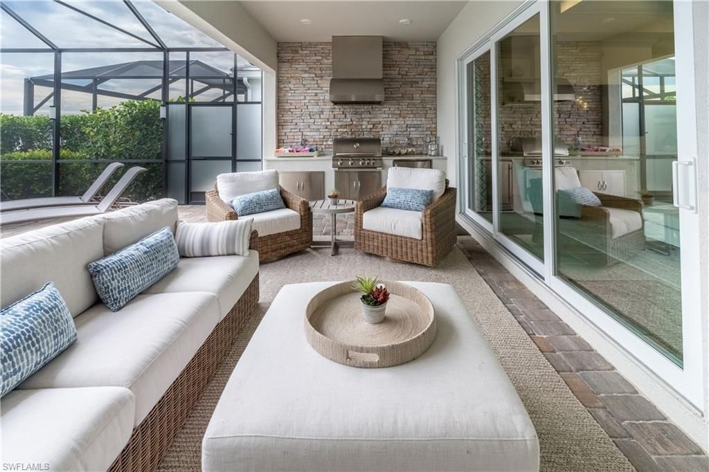 Glass Ceilings, Interior, Living room, Recessed Lighting, Stone Walls, Sun Room