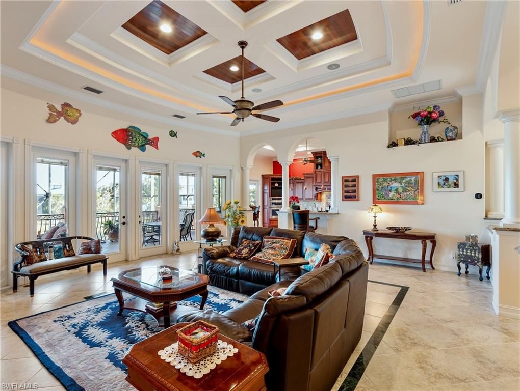 Interior, Living room, Pendant Lights, Recessed Lighting