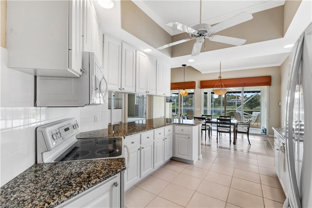 Dining room, Interior, Kitchen, Pendant Lights, Recessed Lighting