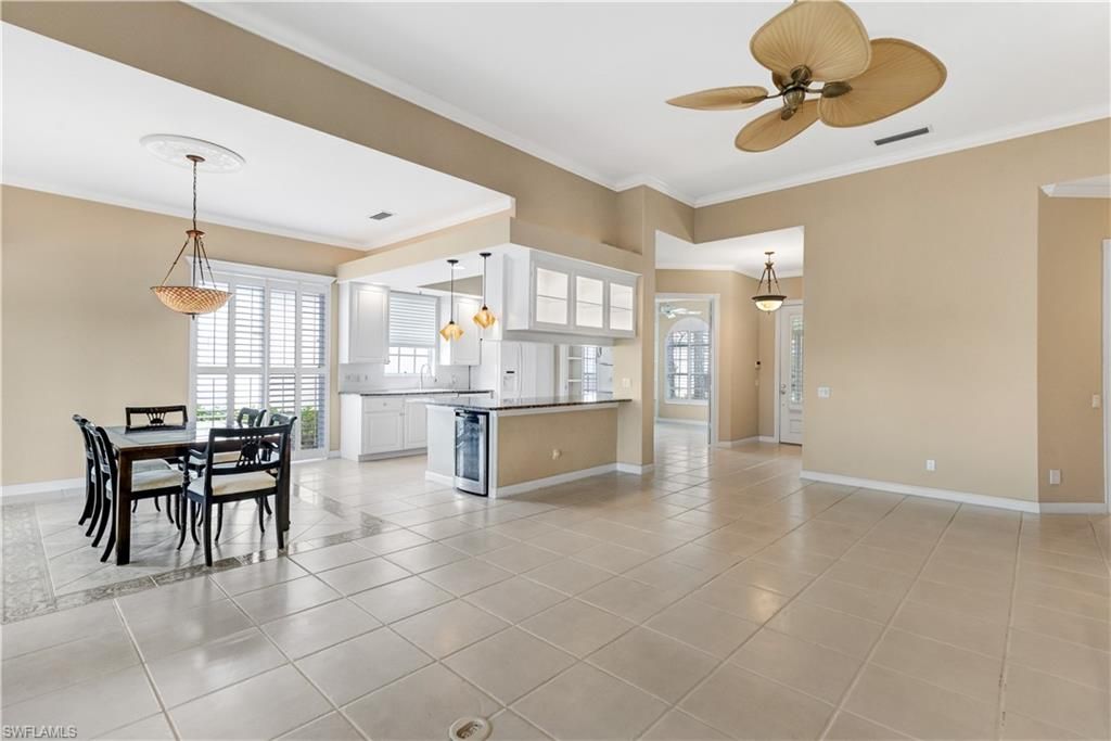 Dining room, Interior, Kitchen, Pendant Lights