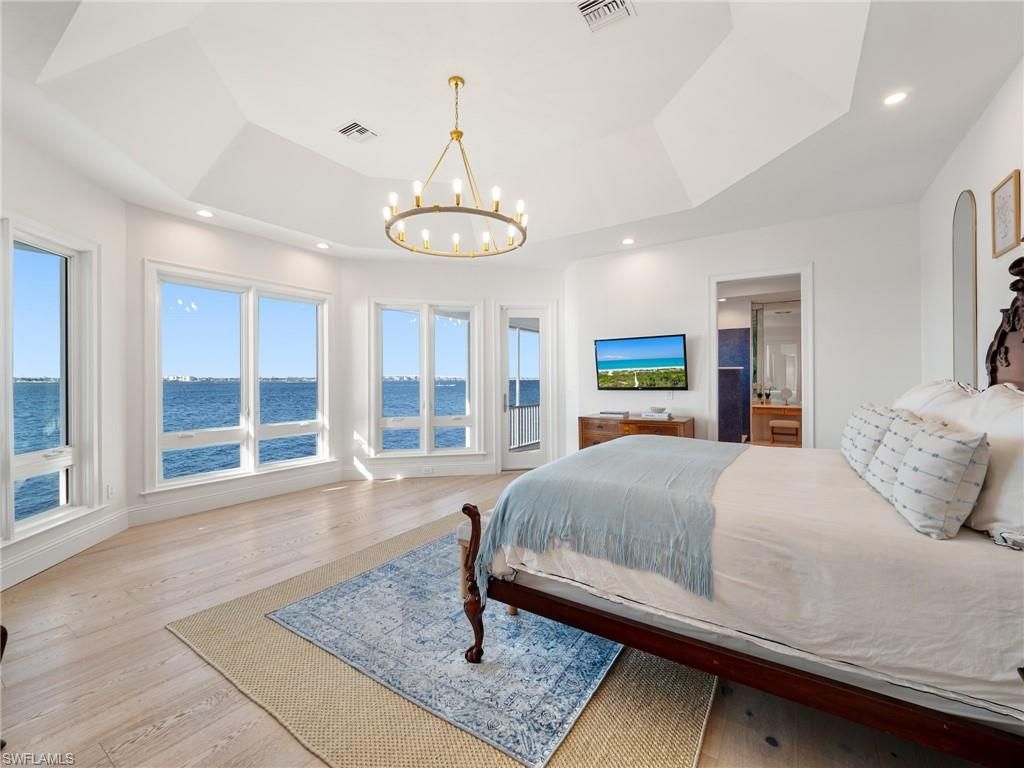 Bedroom, Interior, Pendant Lights, Recessed Lighting, Water, Wood Texture Flooring