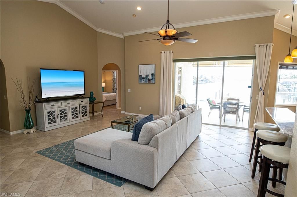 Dining room, Interior, Living room, Recessed Lighting