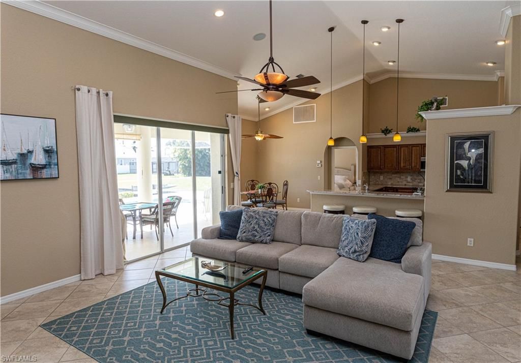 Dining room, Interior, Kitchen, Living room, Pendant Lights, Recessed Lighting