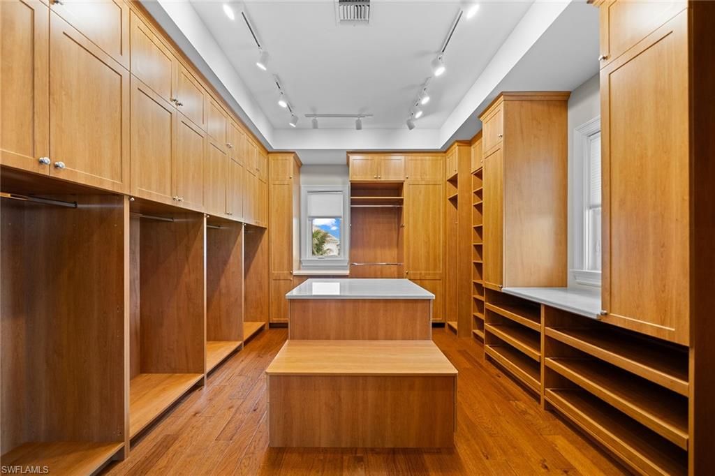 Interior, Recessed Lighting, Walk-in Closets, Wood Texture Flooring