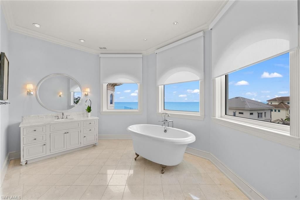 Bathroom, Dual Sink Vanities, Free Standing Baths, Interior, Recessed Lighting, Water