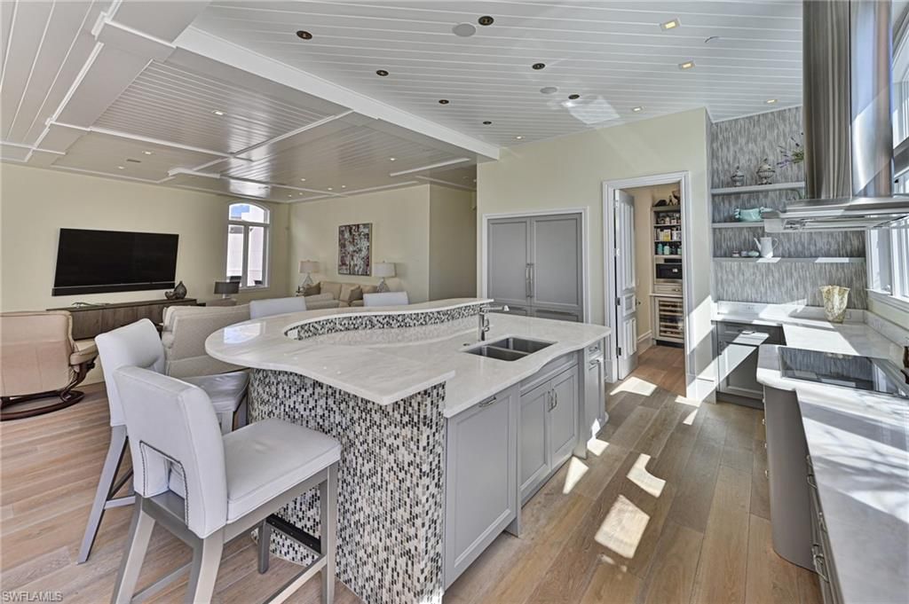 Interior, Kitchen, Living room, Recessed Lighting, Wood Texture Flooring