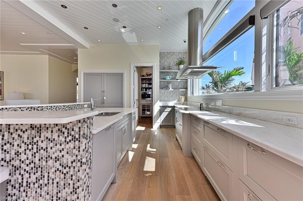 Interior, Kitchen, Recessed Lighting, Wood Texture Flooring