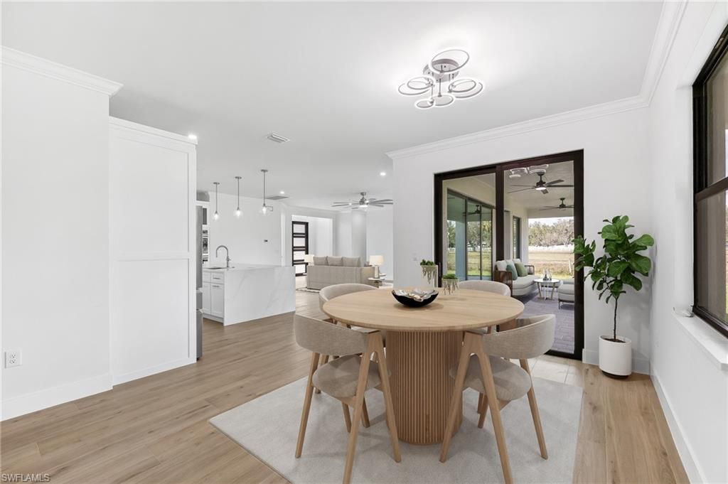 Dining room, Interior, Kitchen, Pendant Lights, Recessed Lighting, Wood Texture Flooring