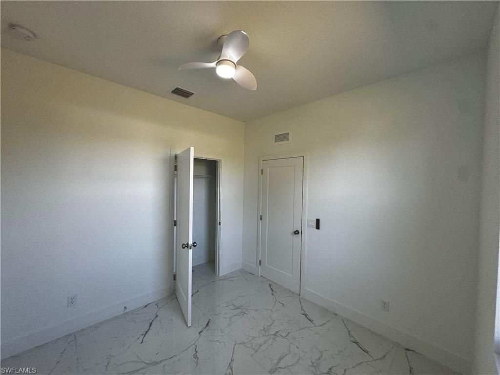 Empty room, Interior, Marble
