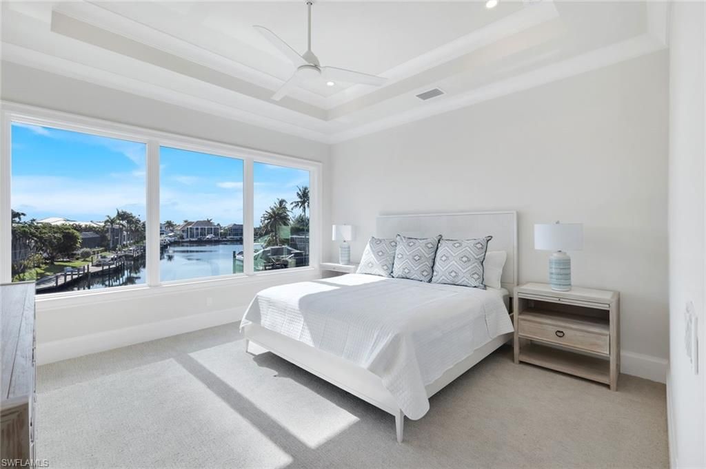 Bedroom, Interior, Recessed Lighting, Water