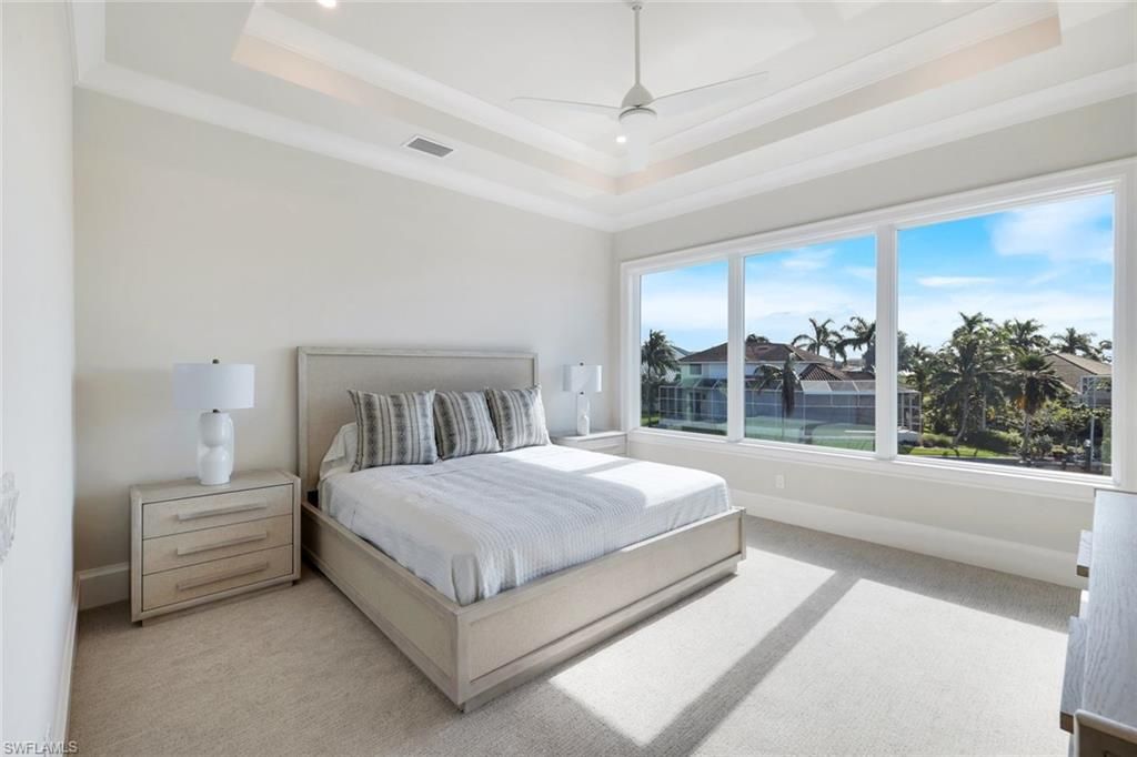 Bedroom, Interior, Water