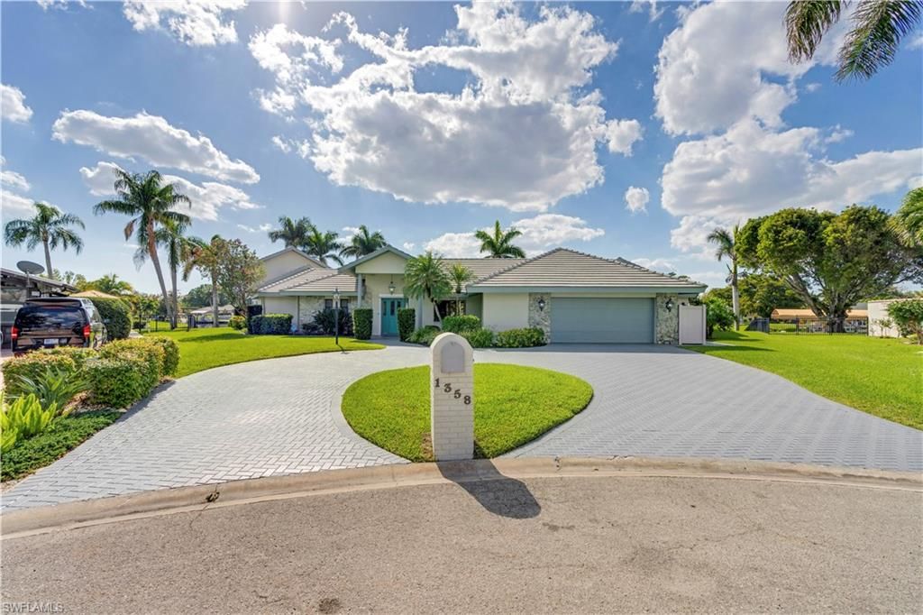 Attached, Backyard, Exterior, Facade, Ranch