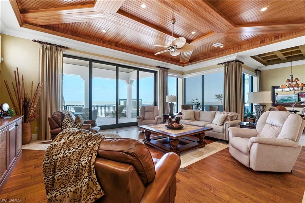 Chandelier, Dining room, Interior, Living room, Recessed Lighting, Wooden Ceilings, Wood Texture Flooring