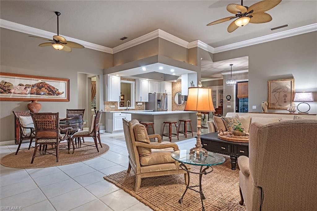 Dining room, Interior, Kitchen, Living room, Pendant Lights, Recessed Lighting, Stainless Steel Appliances