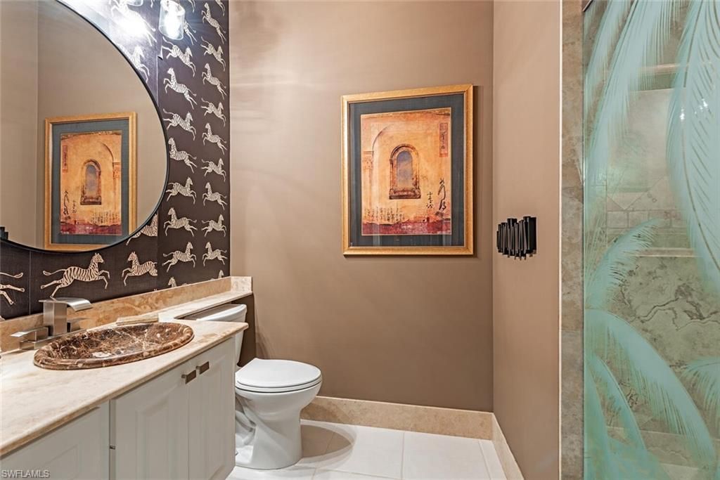 Bathroom, Interior
