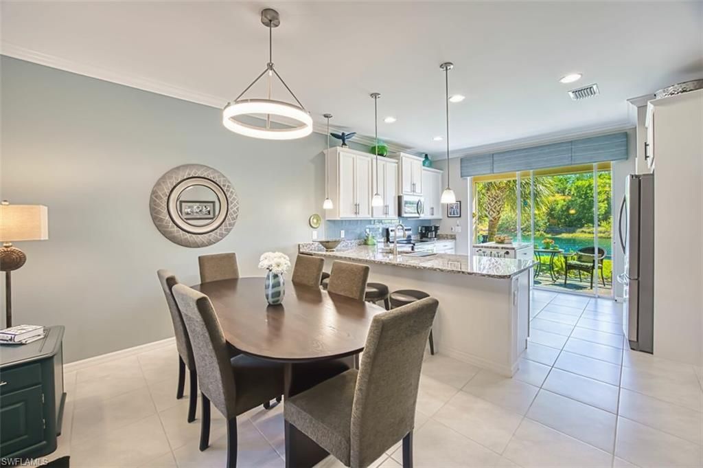 Dining room, Interior, Kitchen, Pendant Lights, Recessed Lighting