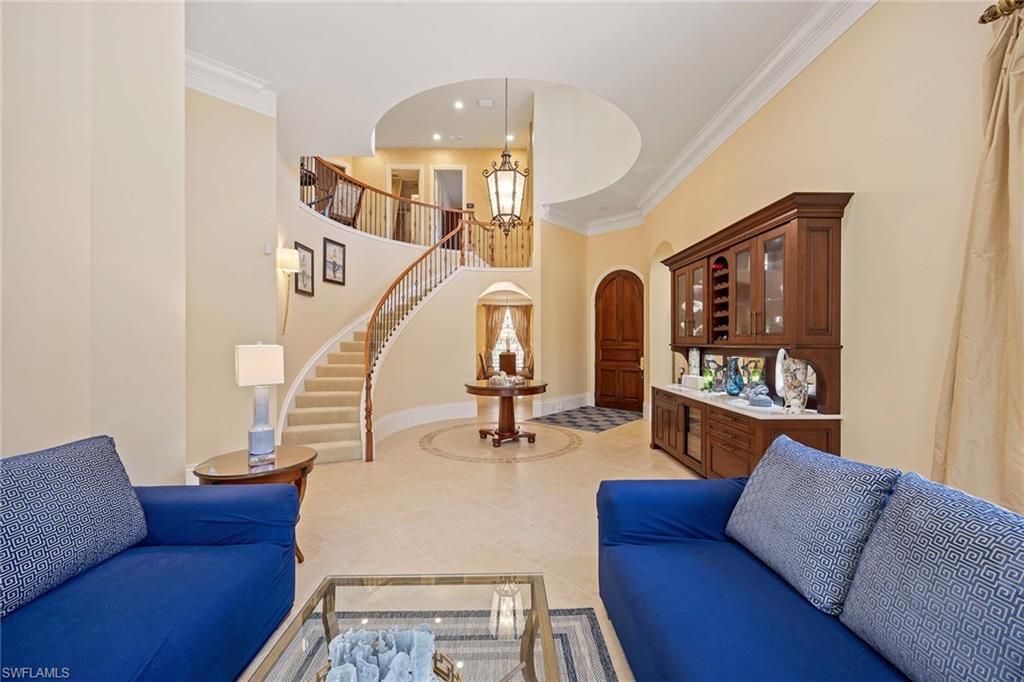 Interior, Living room, Pendant Lights, Recessed Lighting