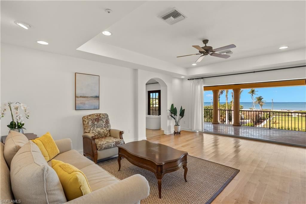 Interior, Living room, Recessed Lighting, Water, Wood Texture Flooring