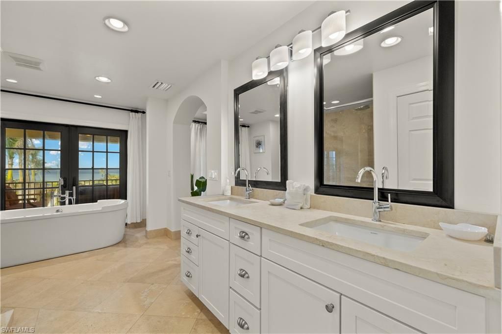 Bathroom, Dual Sink Vanities, Free Standing Baths, Interior, Recessed Lighting