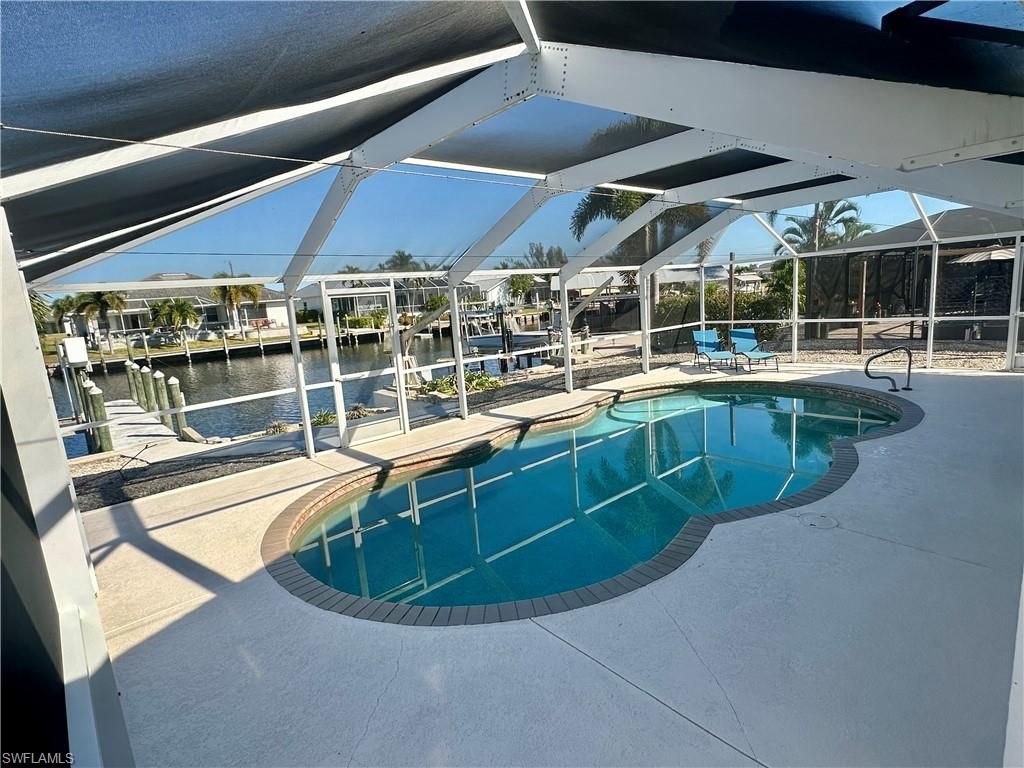 Glass Ceilings, Interior, Pool, Sun Room, Water