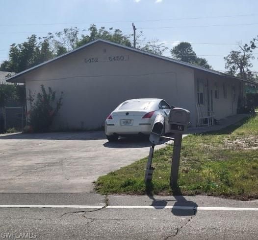 Detached Garage, Exterior
