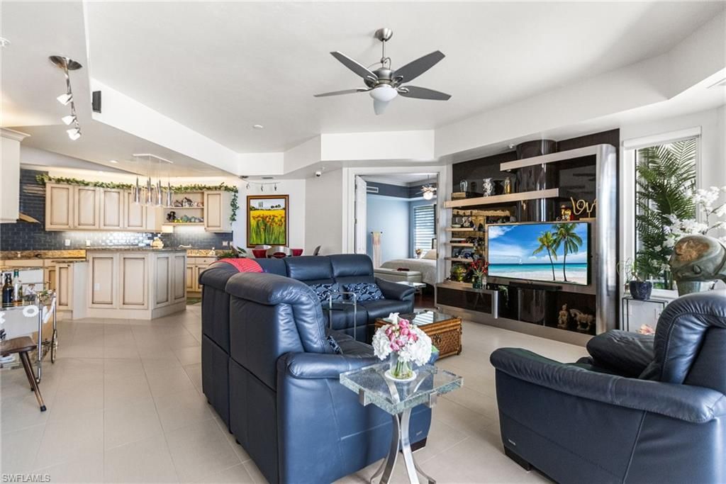 Interior, Kitchen, Living room, Pendant Lights, Recessed Lighting