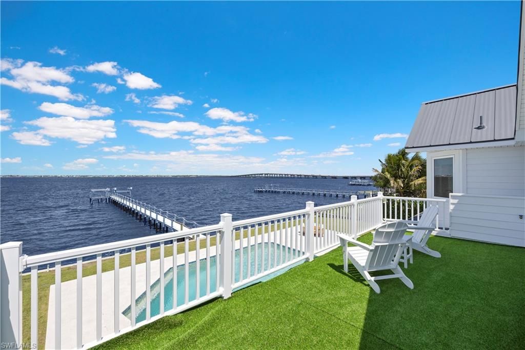 Exterior, Lake, Water