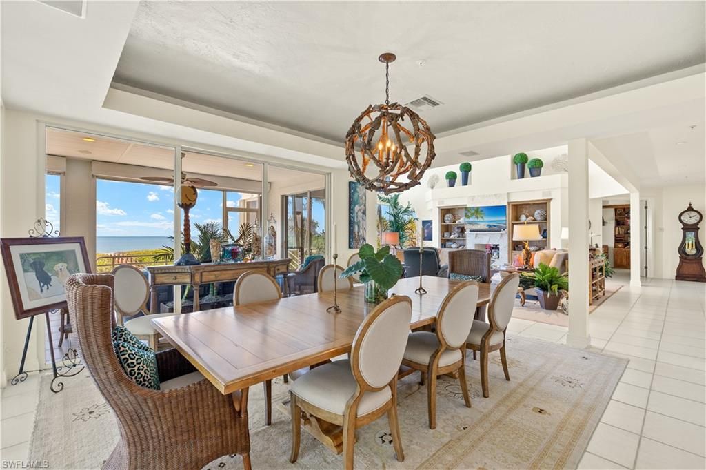 Chandelier, Dining room, Interior, Living room, Water