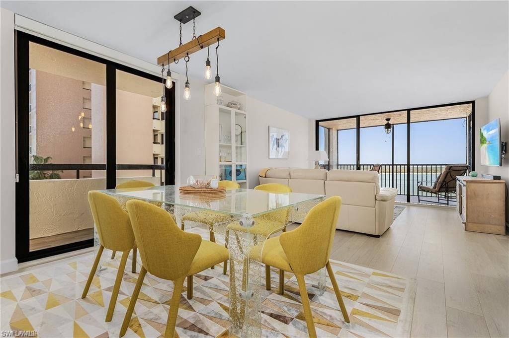 Dining room, Interior, Living room, Pendant Lights, Wood Texture Flooring