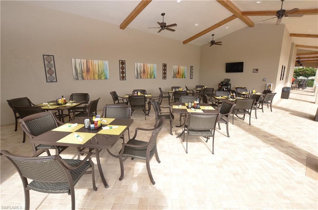 Dining room, Interior, Recessed Lighting, Wooden Beams