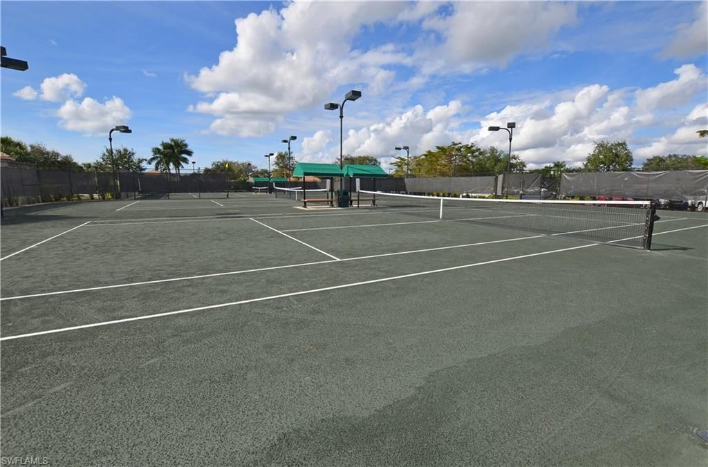 Exterior, Tennis Courts