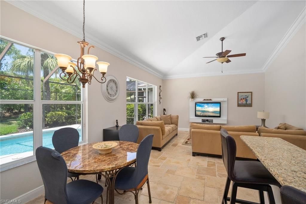 Chandelier, Dining room, Interior, Living room