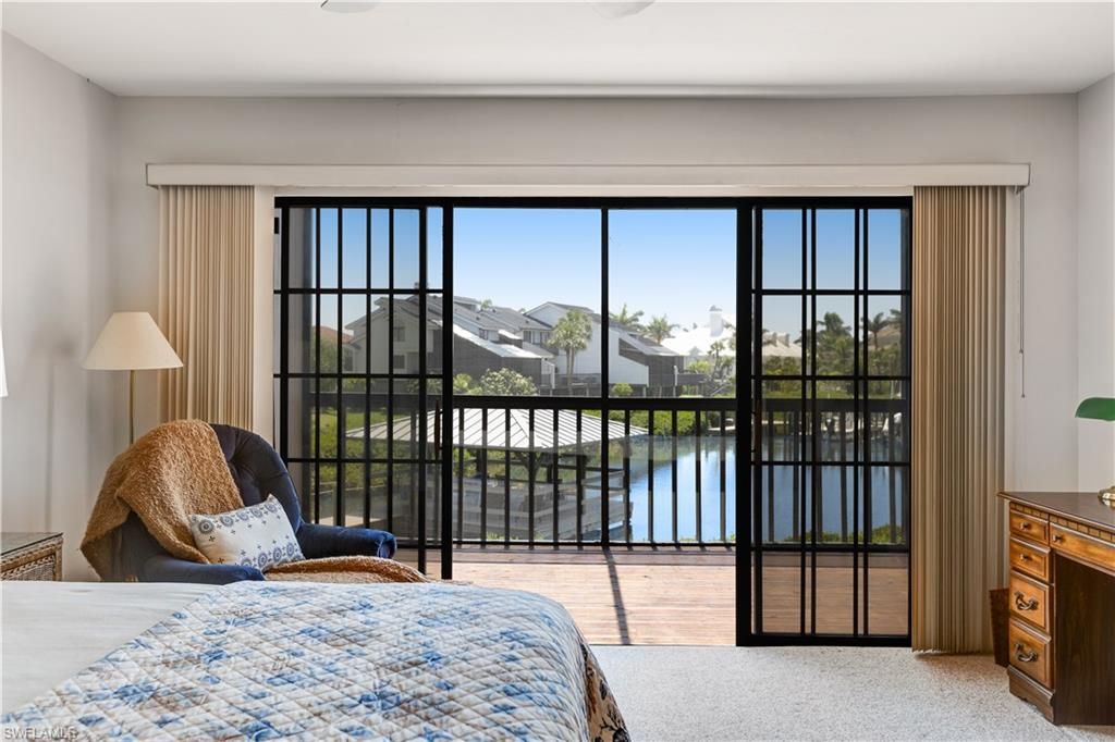 Bedroom, Interior, Water