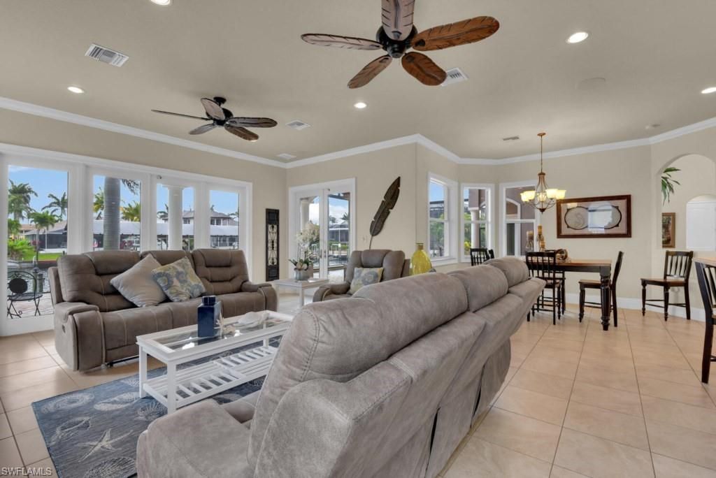Chandelier, Dining room, Interior, Living room, Recessed Lighting