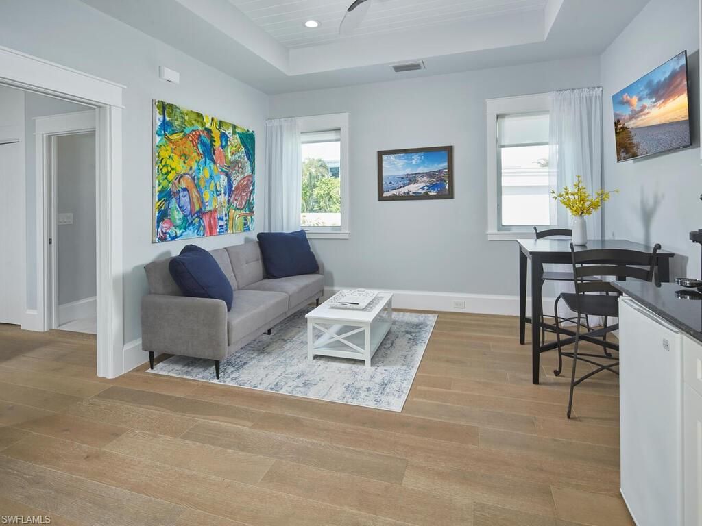 Dining room, Interior, Living room, Recessed Lighting, Wood Texture Flooring