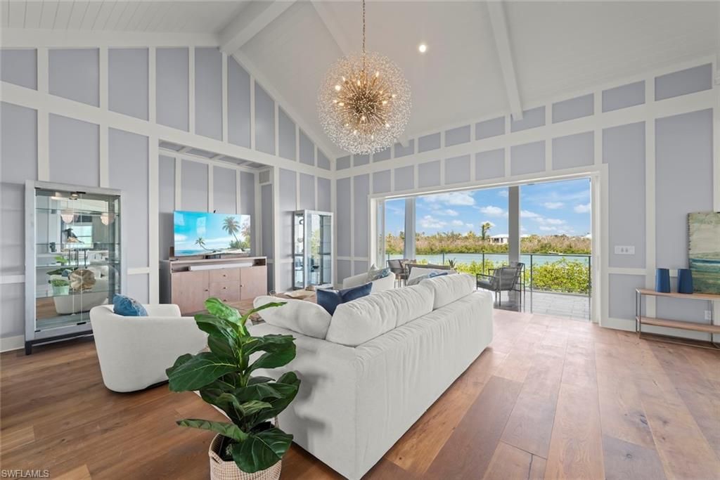 Chandelier, Interior, Living room, Recessed Lighting, Water, Wood Texture Flooring