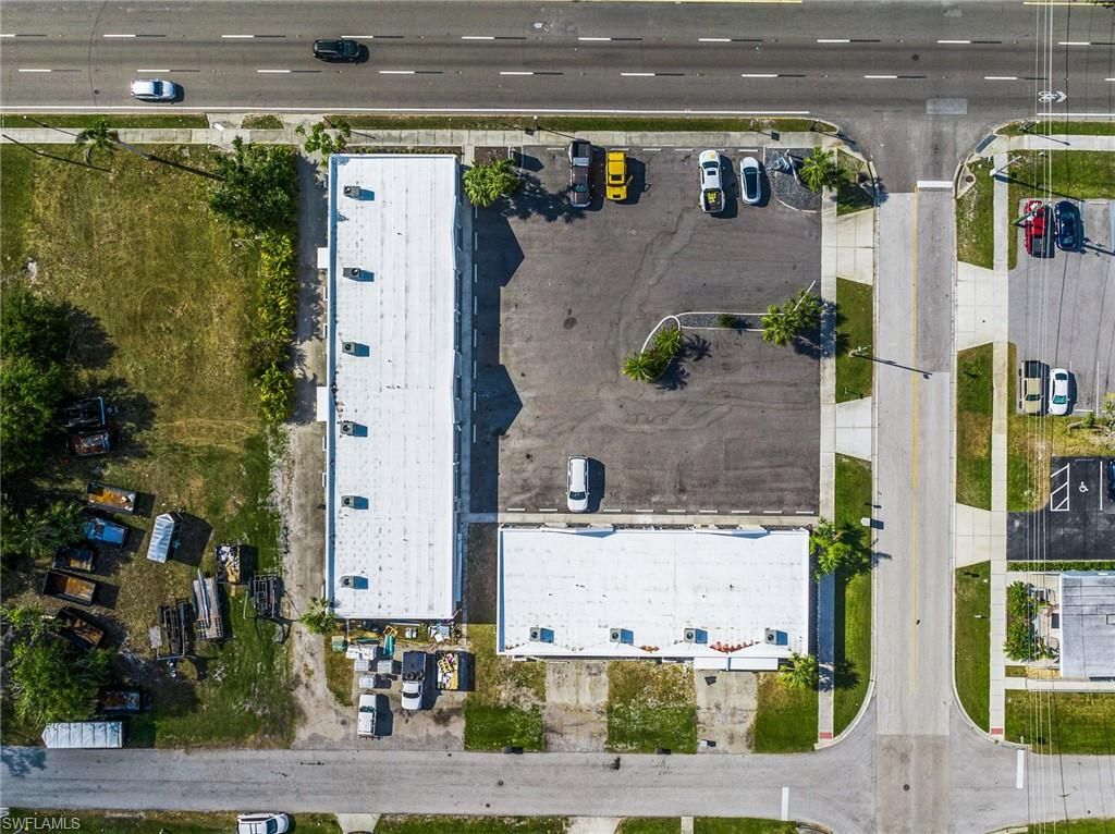 Exterior, Drone