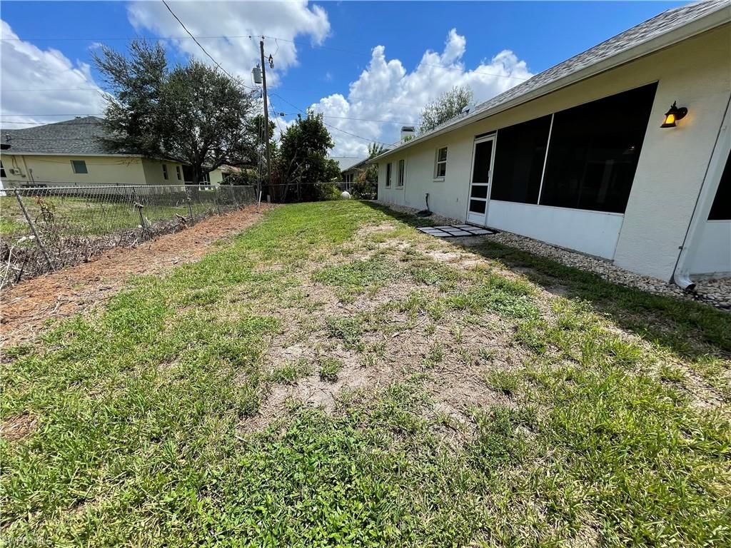 Backyard, Exterior