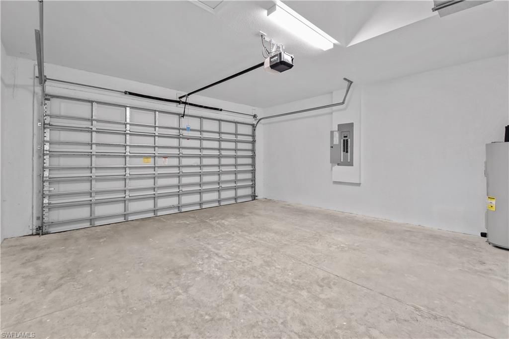 Garage, Interior