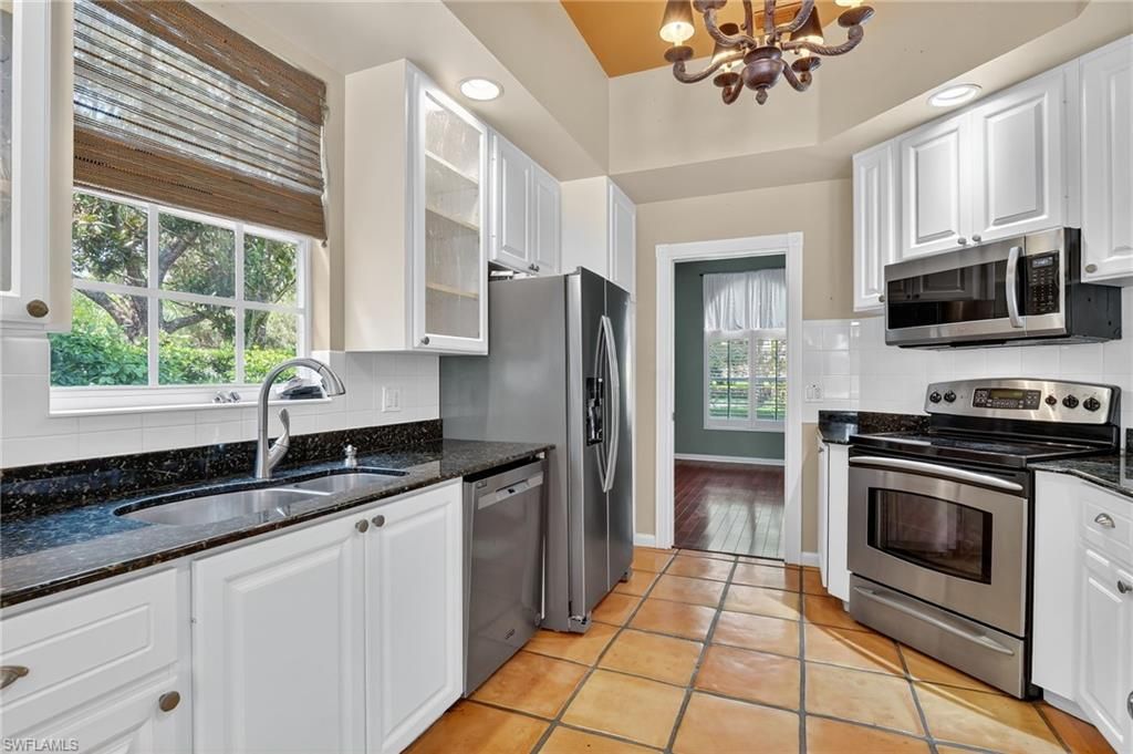 Chandelier, Interior, Kitchen, Recessed Lighting, Stainless Steel Appliances, Wood Texture Flooring