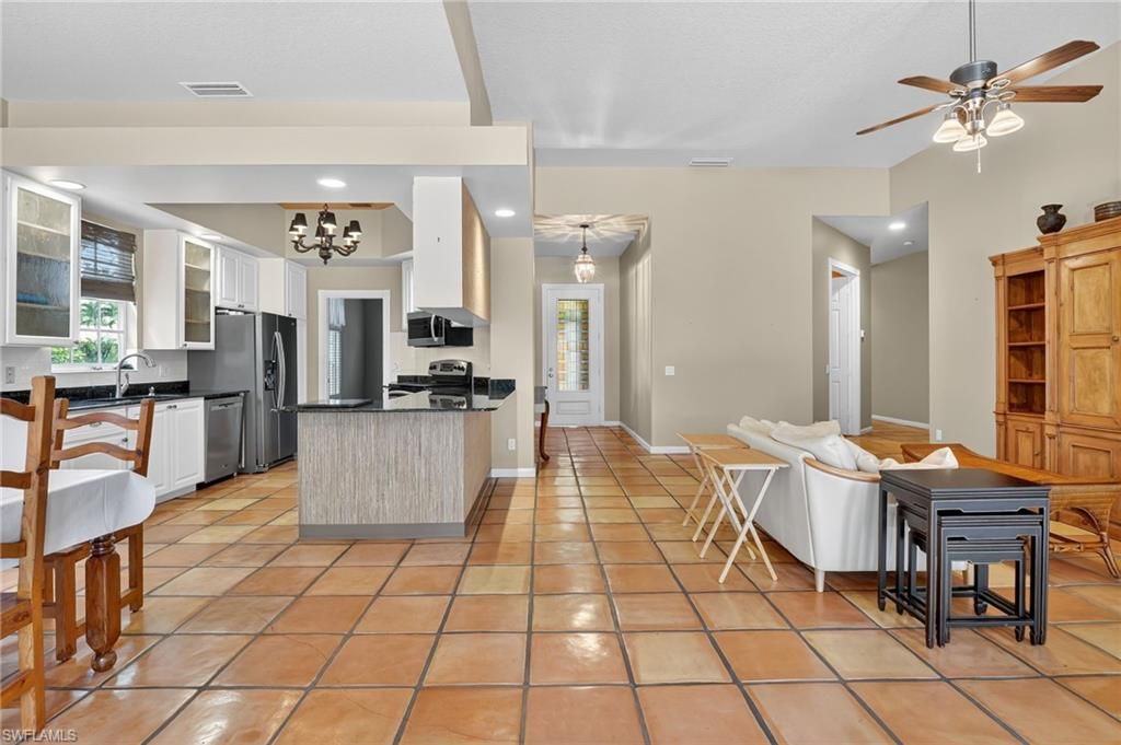 Chandelier, Interior, Kitchen, Pendant Lights, Recessed Lighting, Stainless Steel Appliances